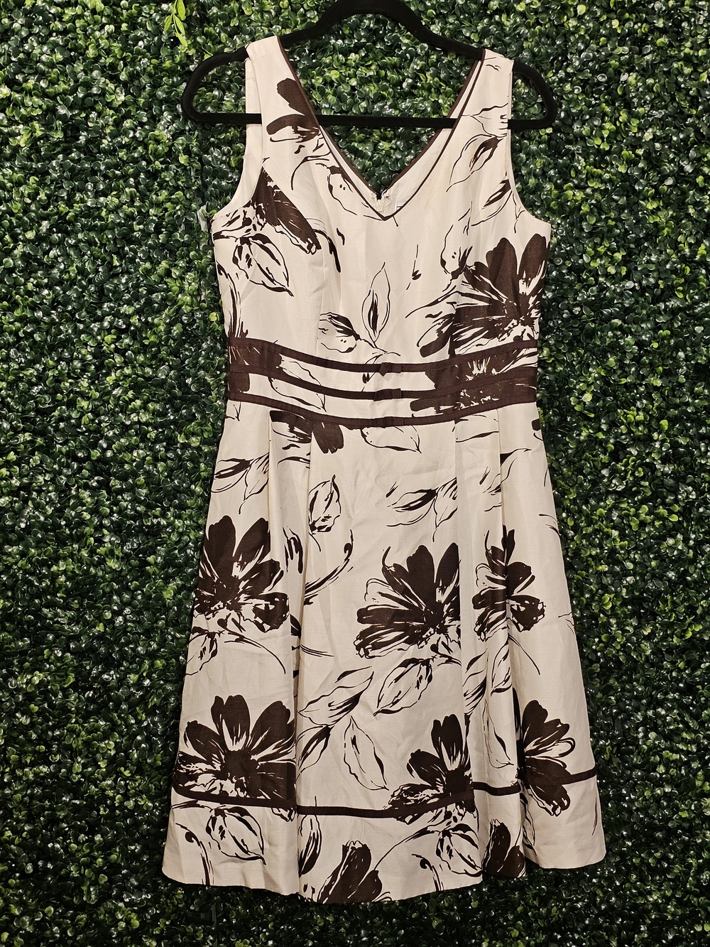 Jessica Howard Cream Dress with Brown Floral Print